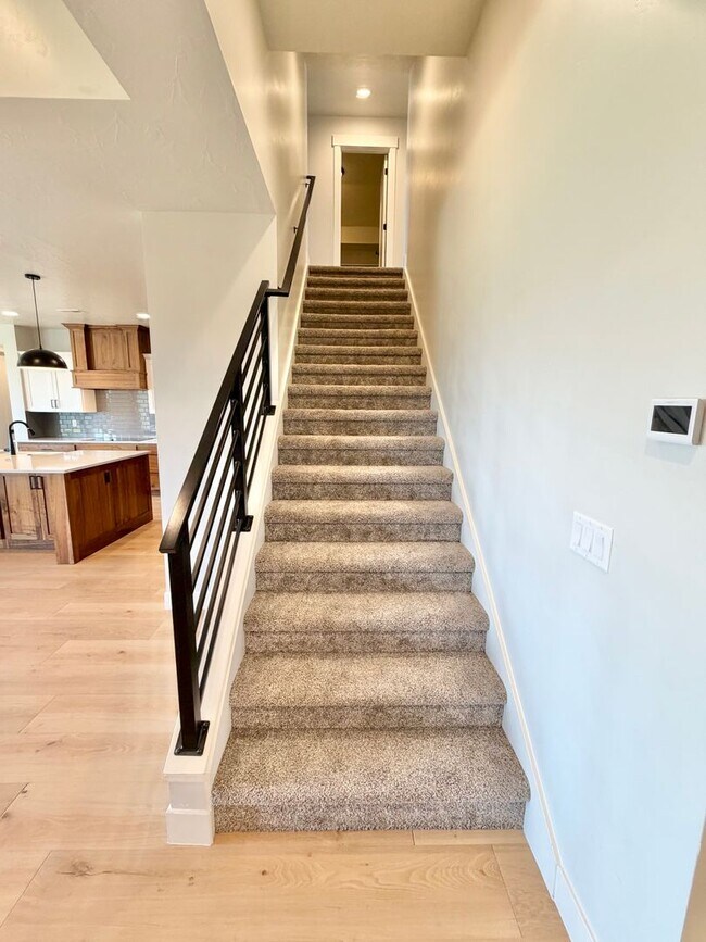 Building Photo - 3134 Blue Heron Dr