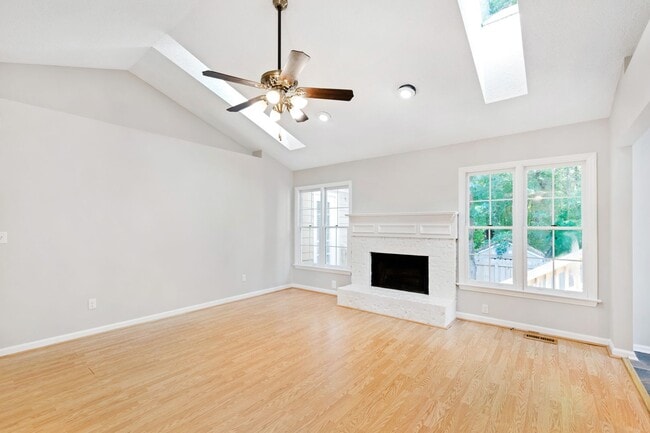 Building Photo - Stylish 3BR Ranch in Prime Wake Forest Location!