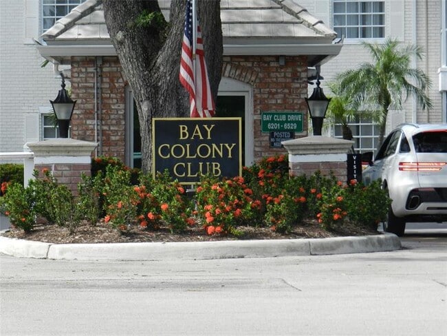 Primary Photo - 6307 Bay Club Dr