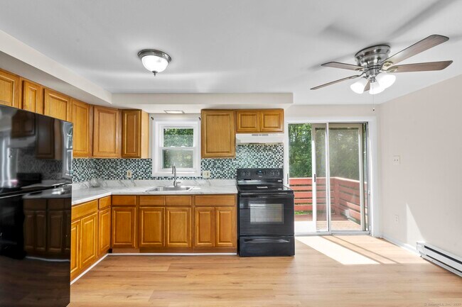 Building Photo - 53 Stonewall Ln