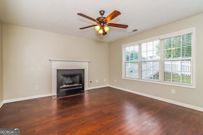 Building Photo - 391 Greystone Pkwy