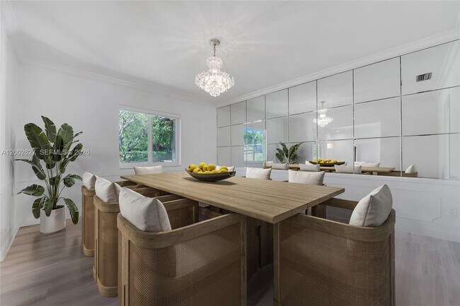 Building Photo - 11401 SW 67th Ave