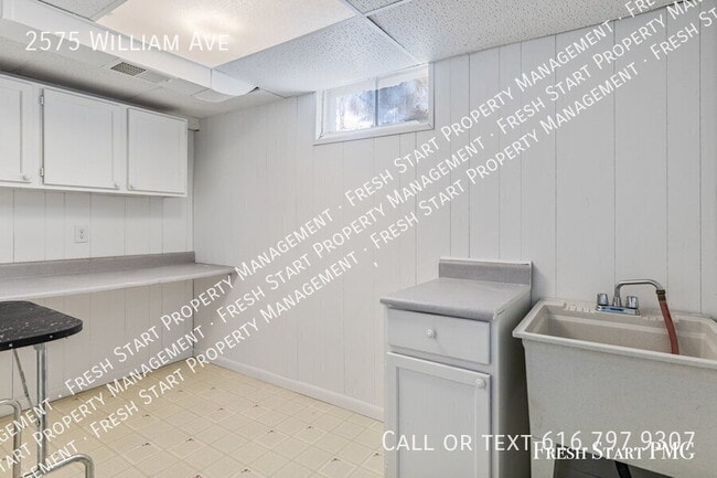 Building Photo - 2575 William Ave