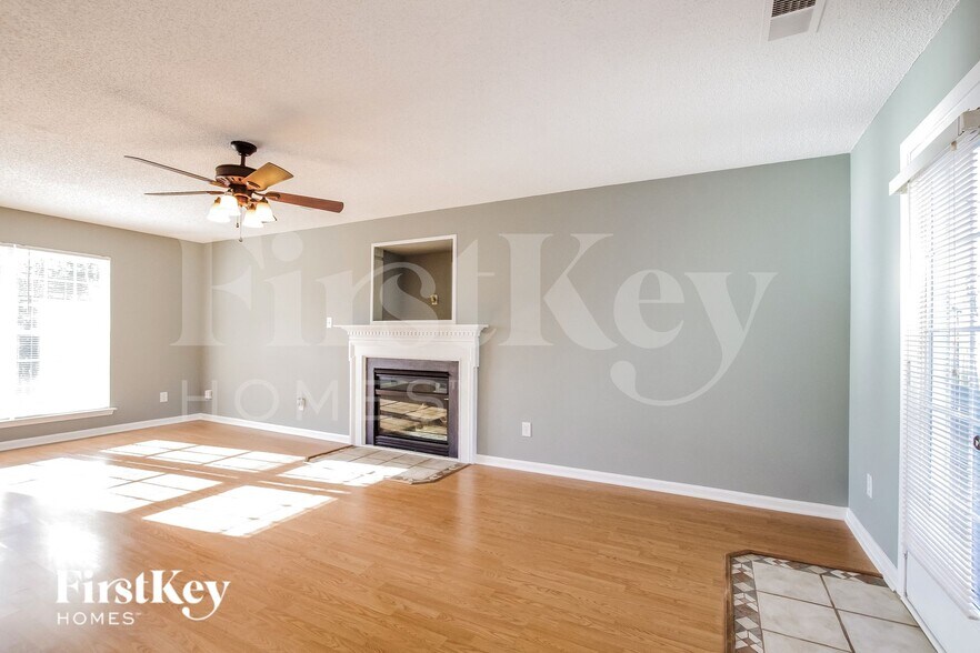 Building Photo - 3226 Meadow Stone Ct