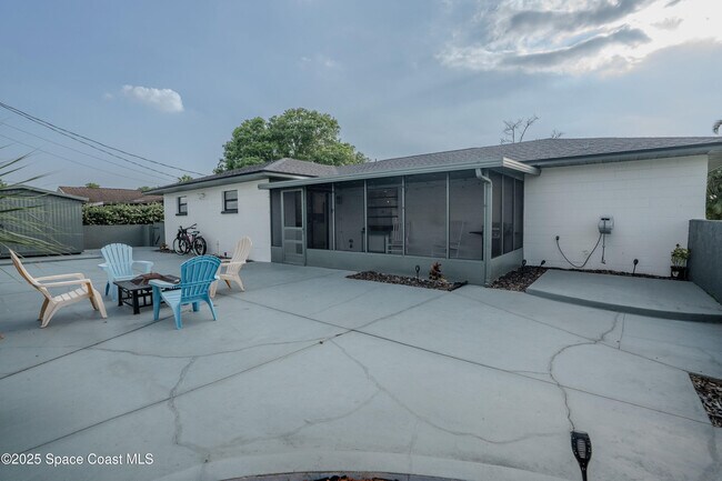 Building Photo - 629 Tupelo Dr