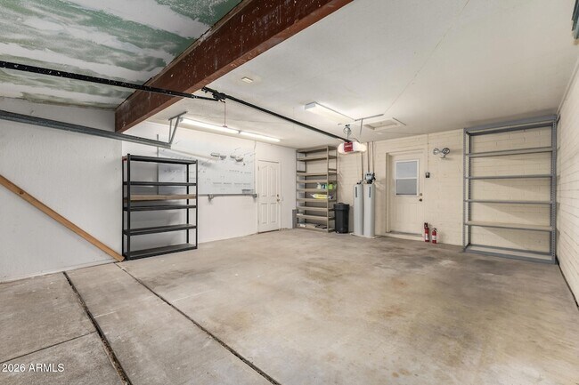 Building Photo - 3541 E Dahlia Dr