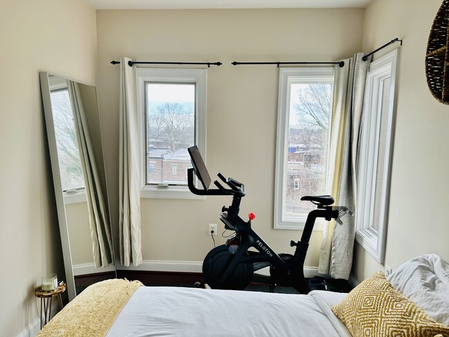 guest bedroom - 1332 Talbert Ct SE