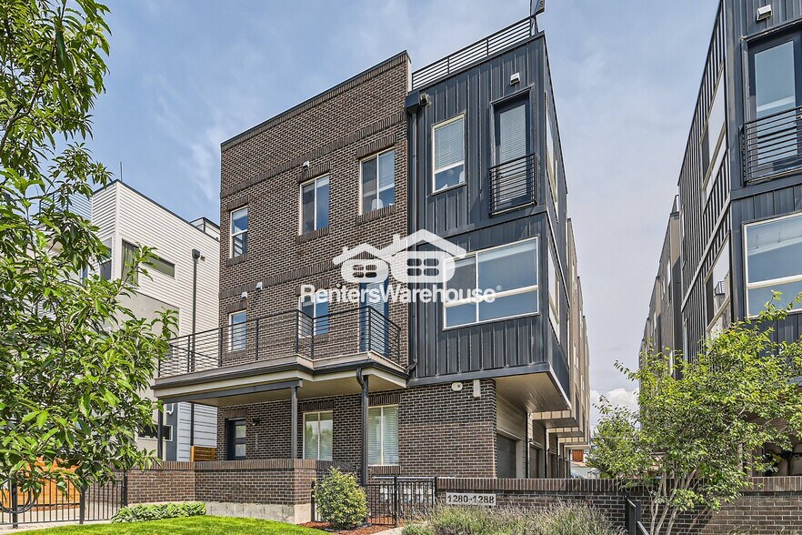 Primary Photo - 1284 Stuart St