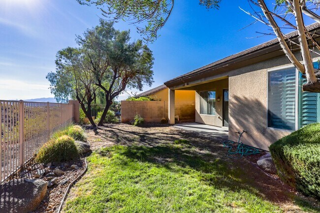 Building Photo - Anthem Country Club Beauty w/ Casita