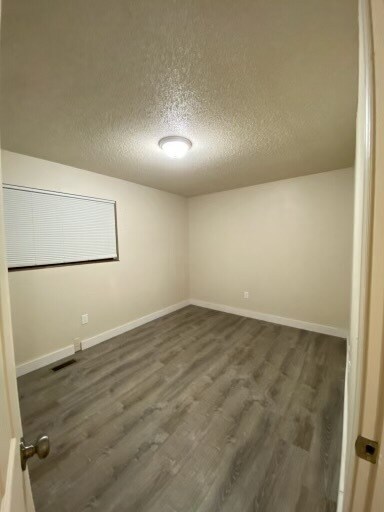 Building Photo - 1008 Jane Dr