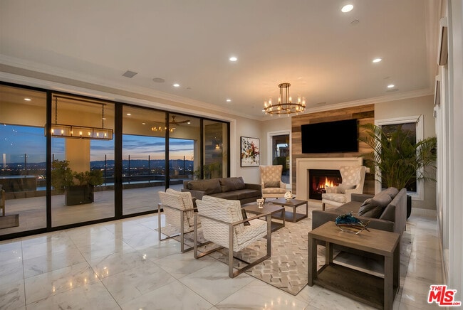 Building Photo - 20124 Piccadilly Ln