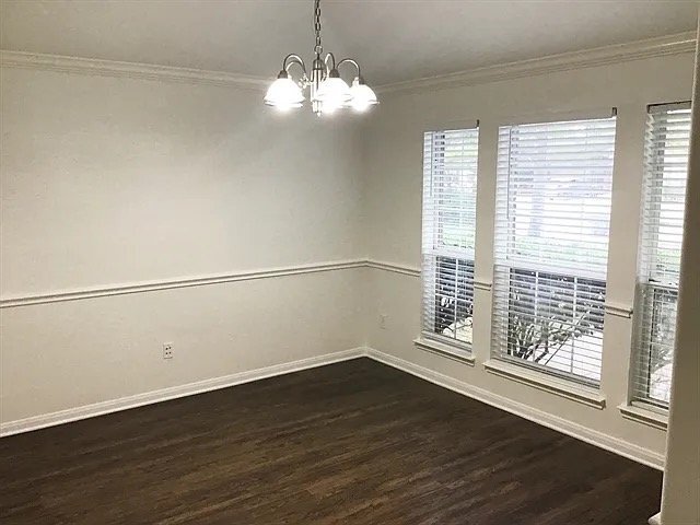 Building Photo - 22508 Red River Dr