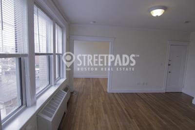 Building Photo - 1 bedroom in Cambridge MA 02138