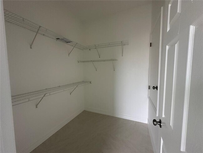 Building Photo - 1907 Cedar Arch Ln