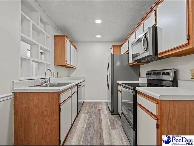 Building Photo - 701 Coventry Ln