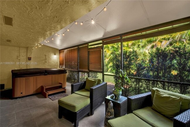 Building Photo - 3996 Estepona Ave