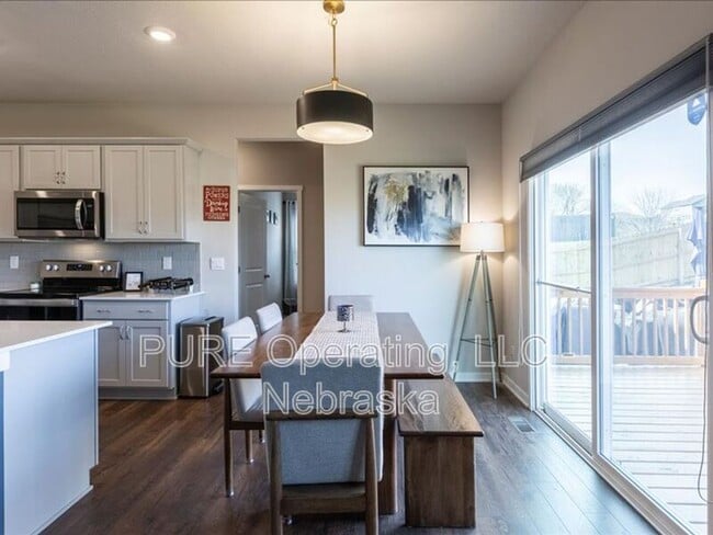 Building Photo - 6420 Kyla Dr