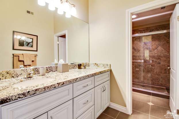 Building Photo - 38063 Crocus Ln