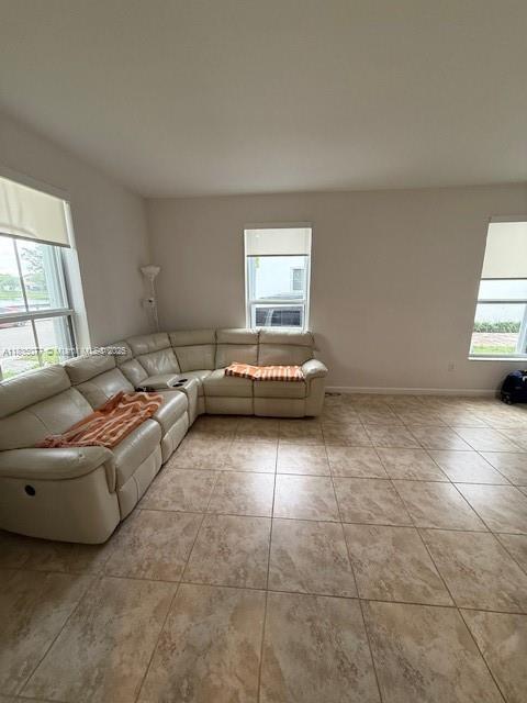 Building Photo - 9446 SW 170th Ave