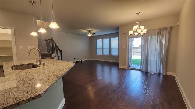 Building Photo - 709 Lowveld Dr
