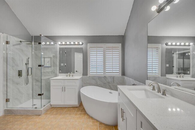 Building Photo - 2726 Grimes Ranch Rd