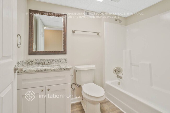 Building Photo - 5789 Chisholm Trail SW