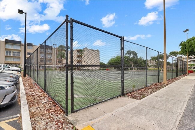 Building Photo - 7715 SW 86th St