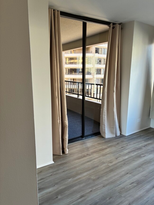 Building Photo - 1778 Ala Moana Blvd