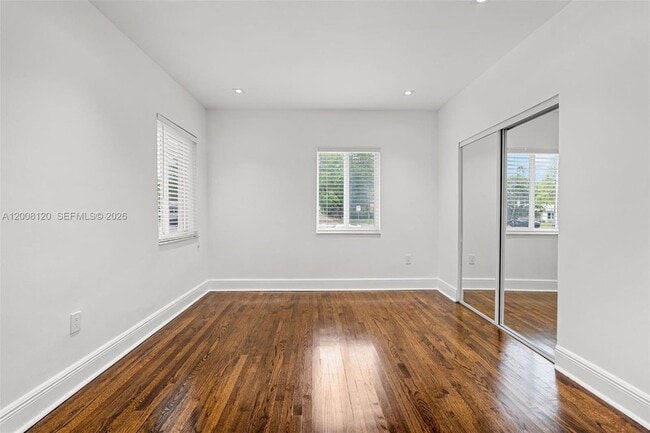 Building Photo - 3500 Ponce de Leon Blvd