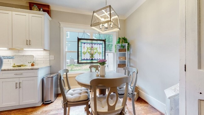 Building Photo - 7146 Pepper Tree Cir