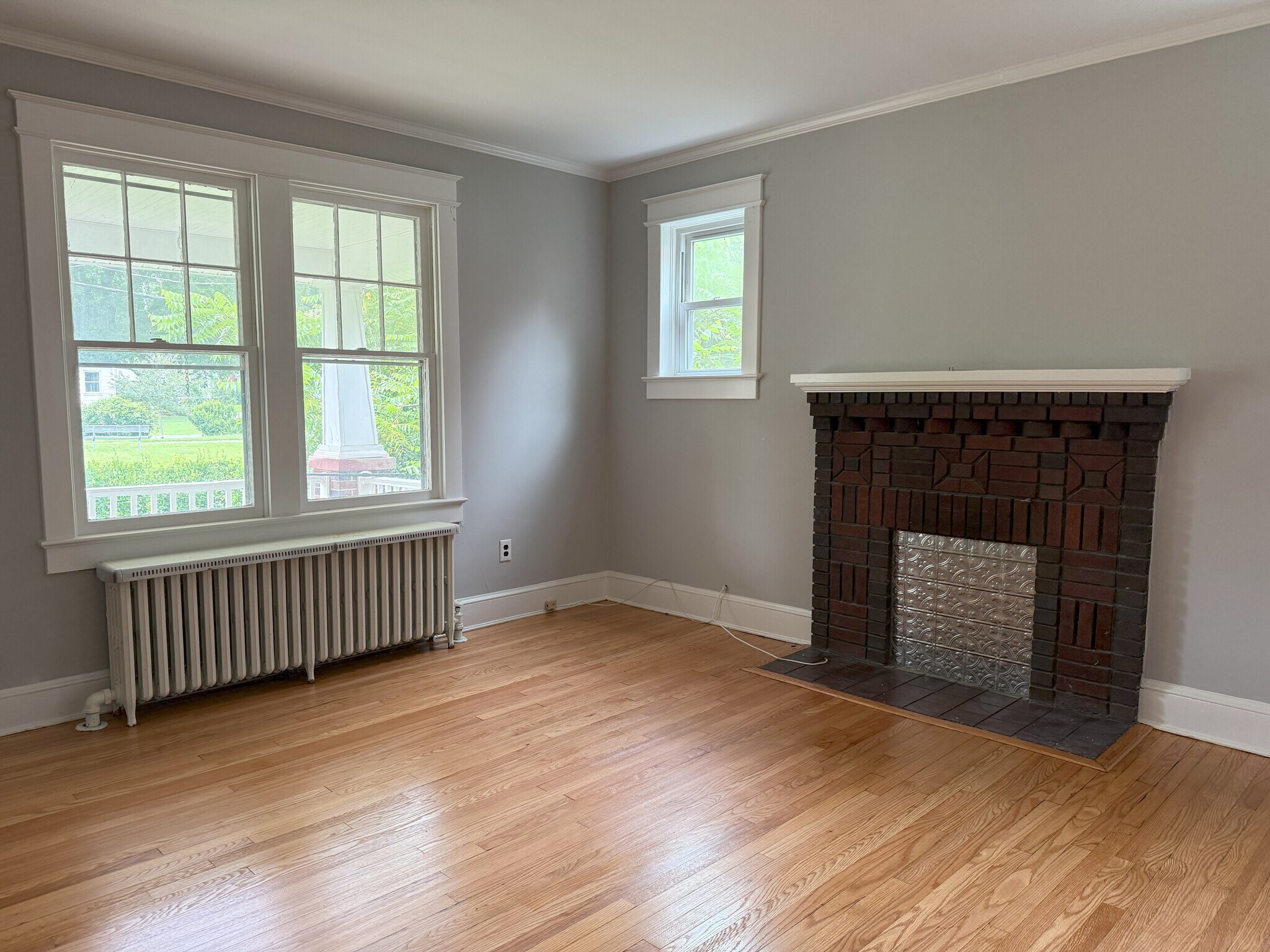 Living room - 7205 Rhode Island Ave