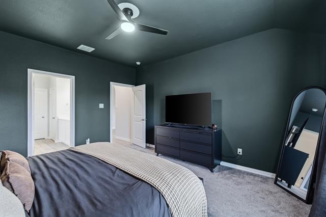 Building Photo - 6204 Thunderwing Dr
