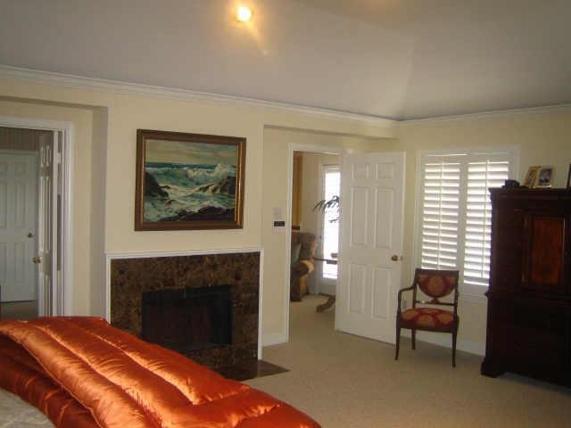 Building Photo - 2305 Nantucket Dr