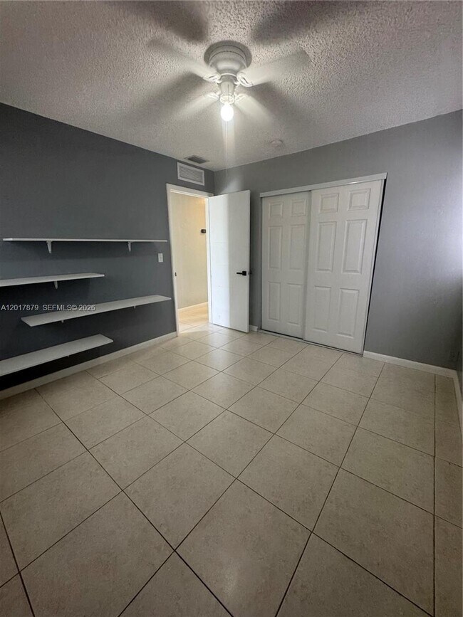 Building Photo - 20500 SW 114th Pl