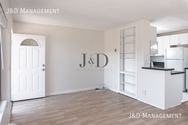 Building Photo - 4077 Utah St