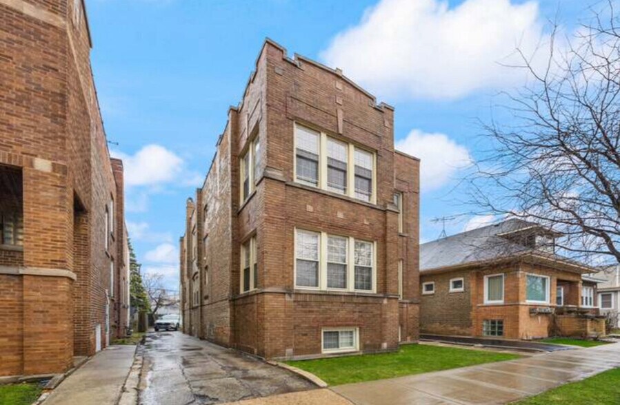 4921 W Addison St #1, Chicago, IL 60641 - 4921 W Addison St