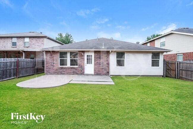 Building Photo - 1613 Baxter Springs Dr