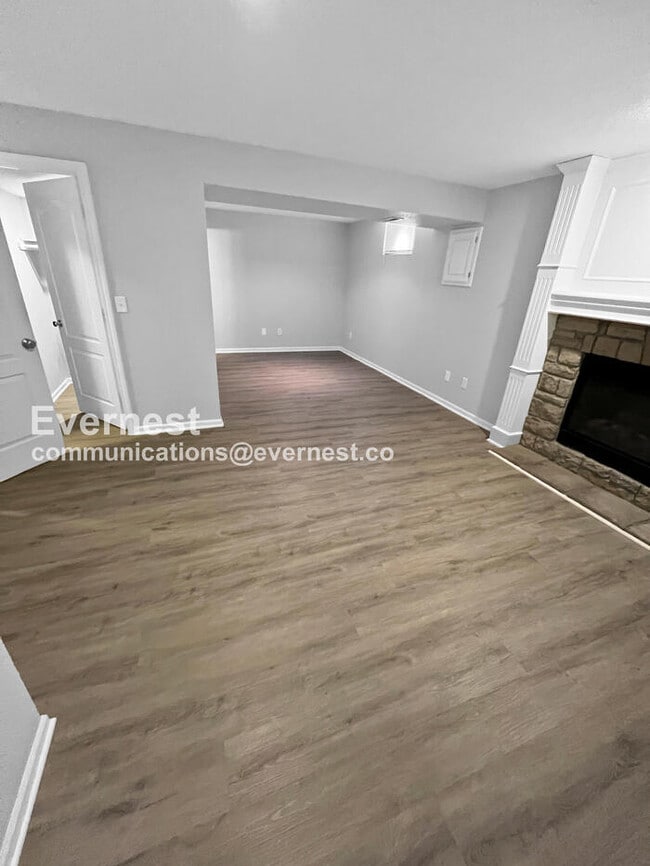 Building Photo - 13033 S Cardiff St