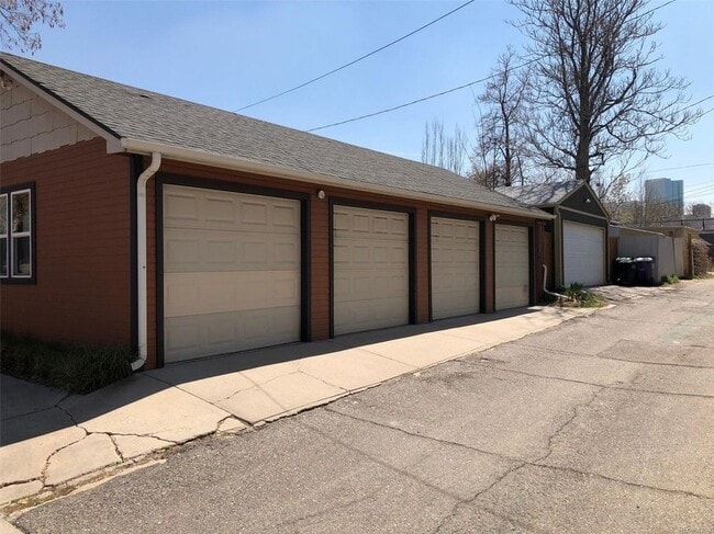 Building Photo - 2761 Stout St