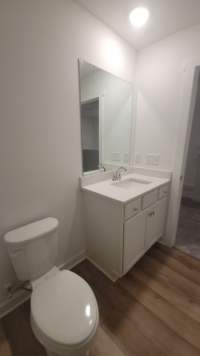 Building Photo - Section 8 Welcome!! "Chic Comfort Awaits: 3-Bedroom Haven with Granite Elegance in Huntsville"