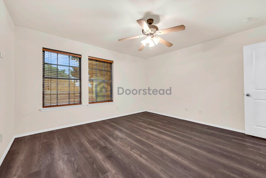 Building Photo - 972 Tennessee Trl