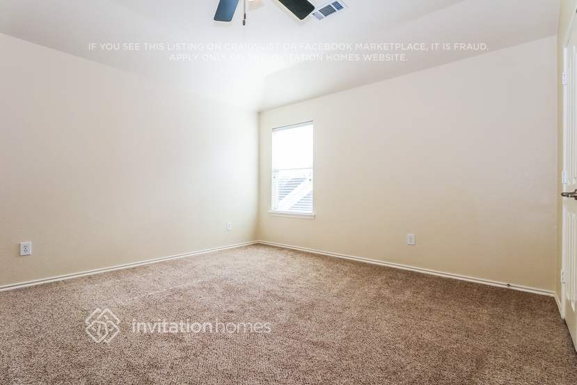 Building Photo - 9217 Askew St