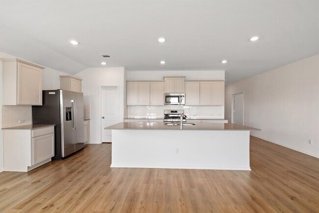 Building Photo - 113 Golden Grove Pkwy