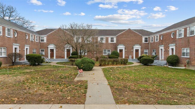 Primary Photo - 131-55 234th St