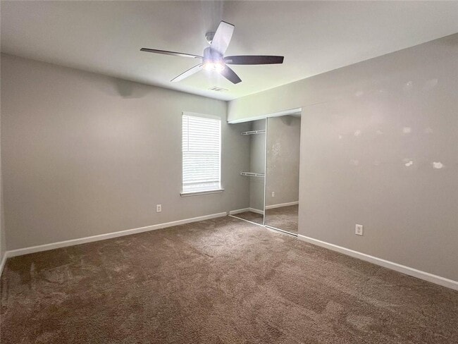 Building Photo - 585 Sable View Ln