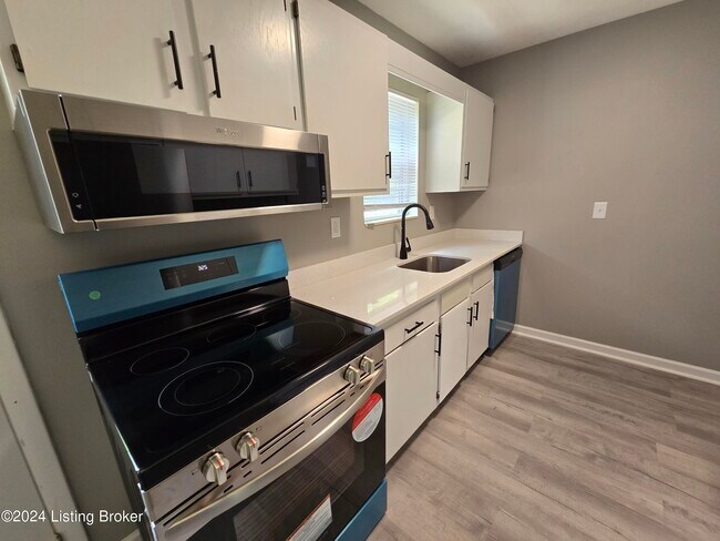Building Photo - 11754 Tazwell Dr
