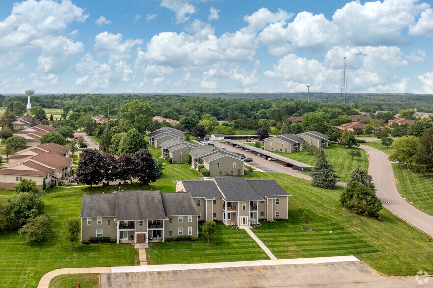 Aerial Photo - Northridge Meadow Apartments