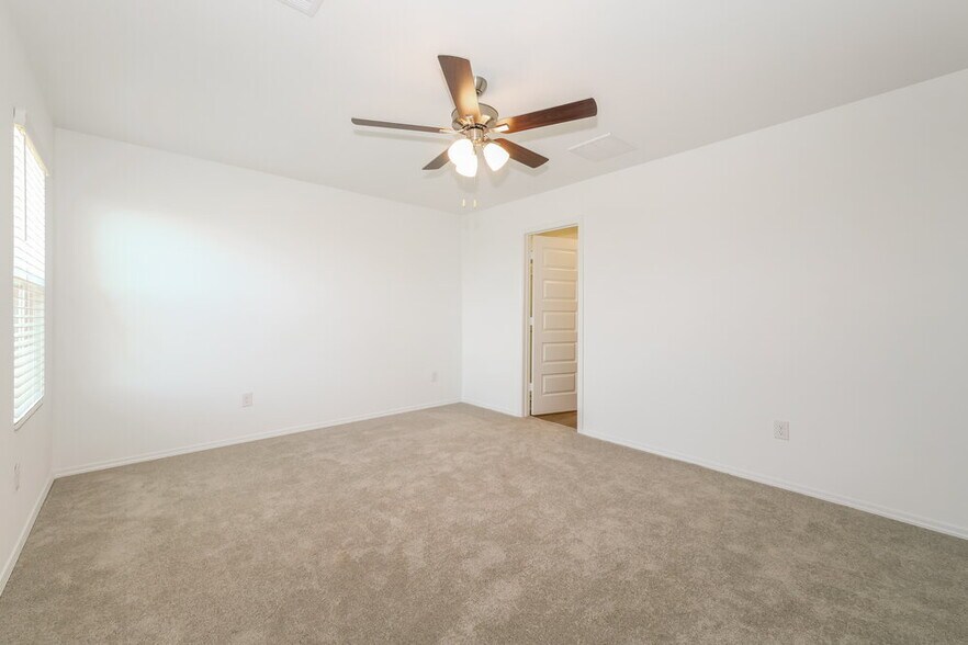 Building Photo - 12836 Torretta Wy