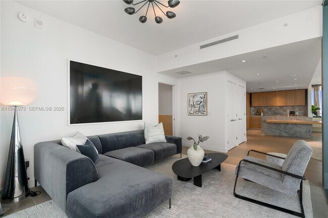 Building Photo - 500 Alton Rd