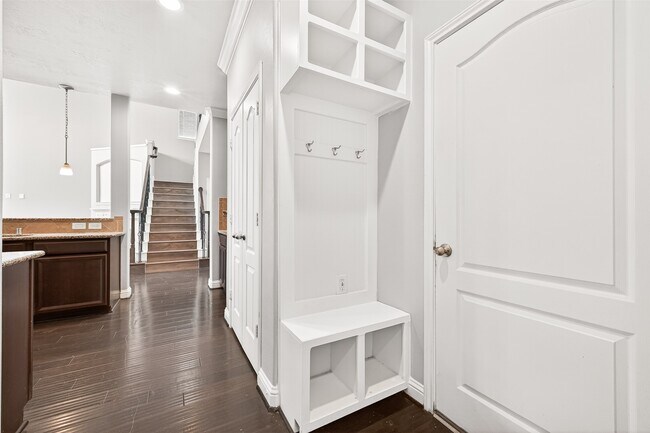 Building Photo - 20706 Calloway Crest Ct